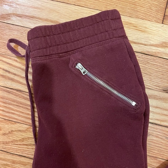 Hollister Size XS Comfy Jogger - Picture 2 of 11